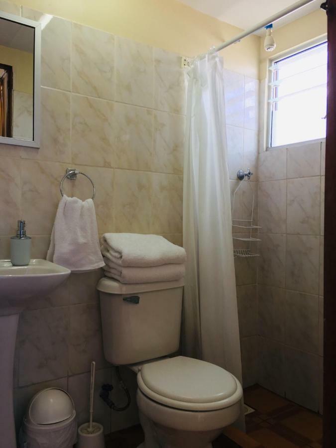 Hostal Amunategui ลาเซเรนา ภายนอก รูปภาพ
