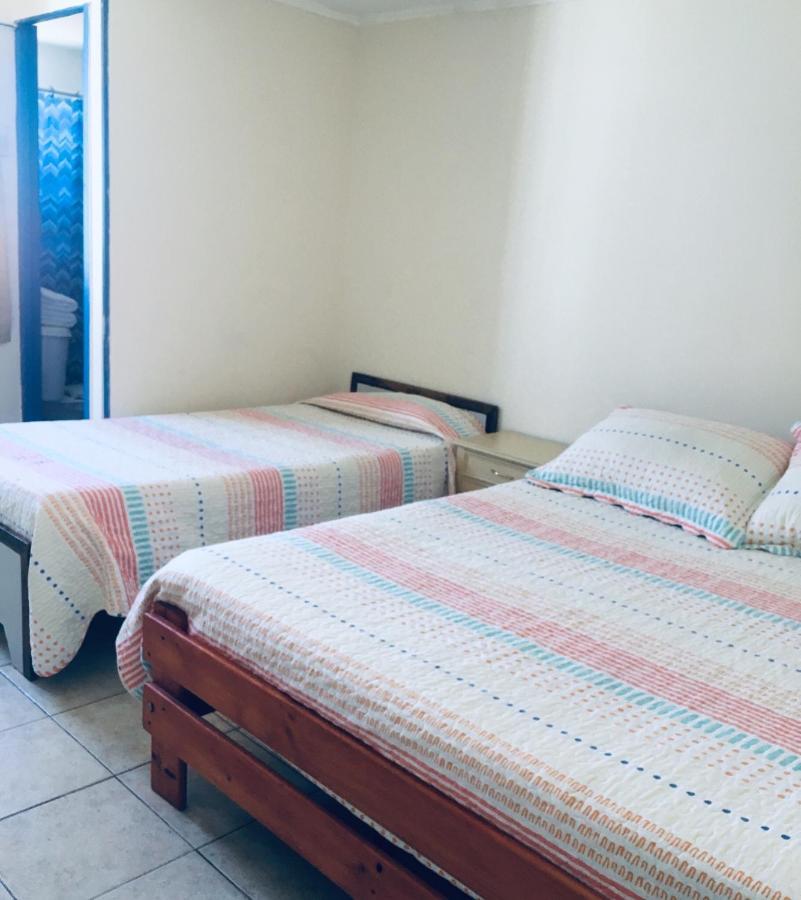 Hostal Amunategui ลาเซเรนา ภายนอก รูปภาพ